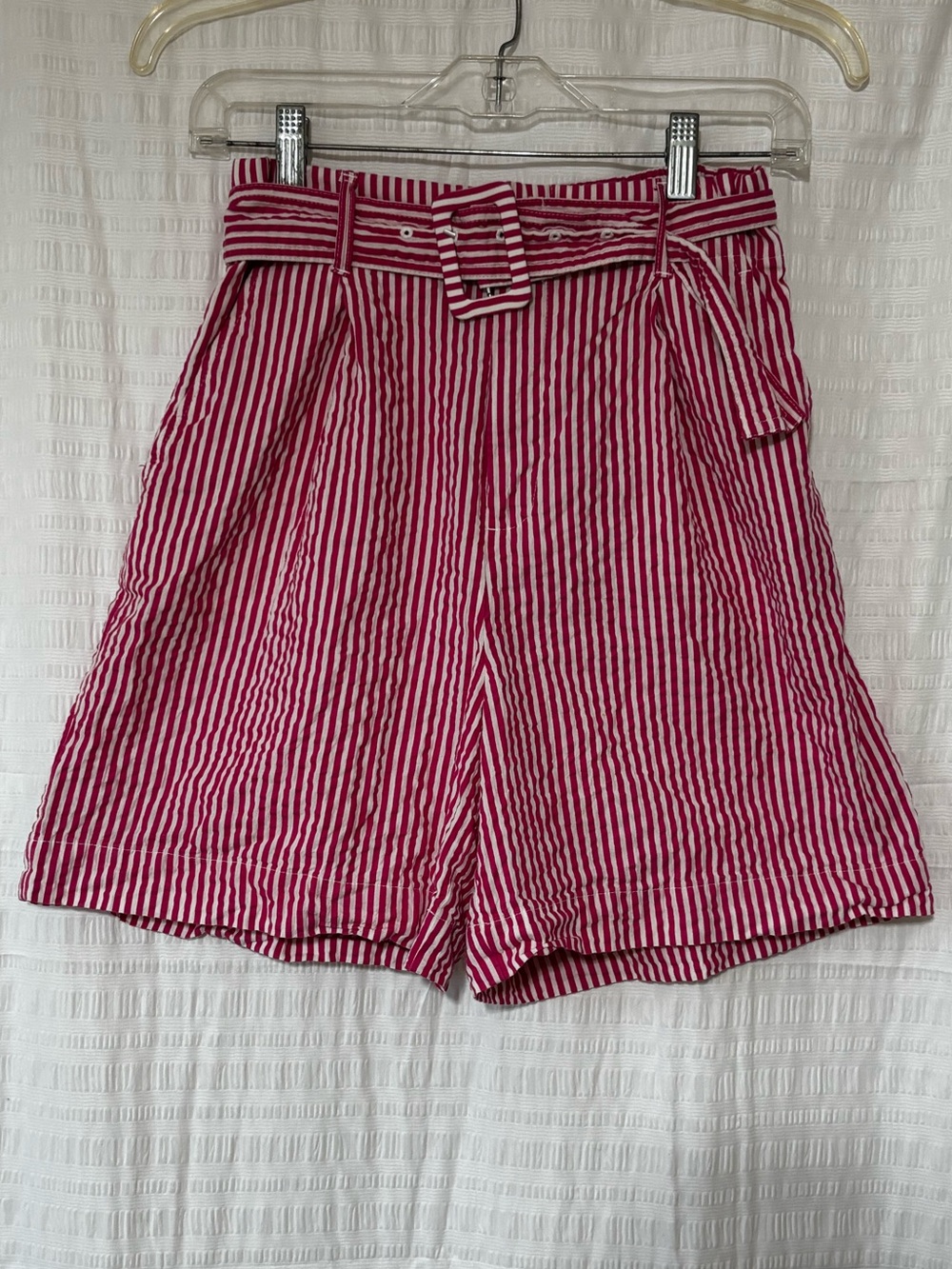 A New Day High Waist Seersucker Striped Shorts Sz Small - Picture 3 of 9